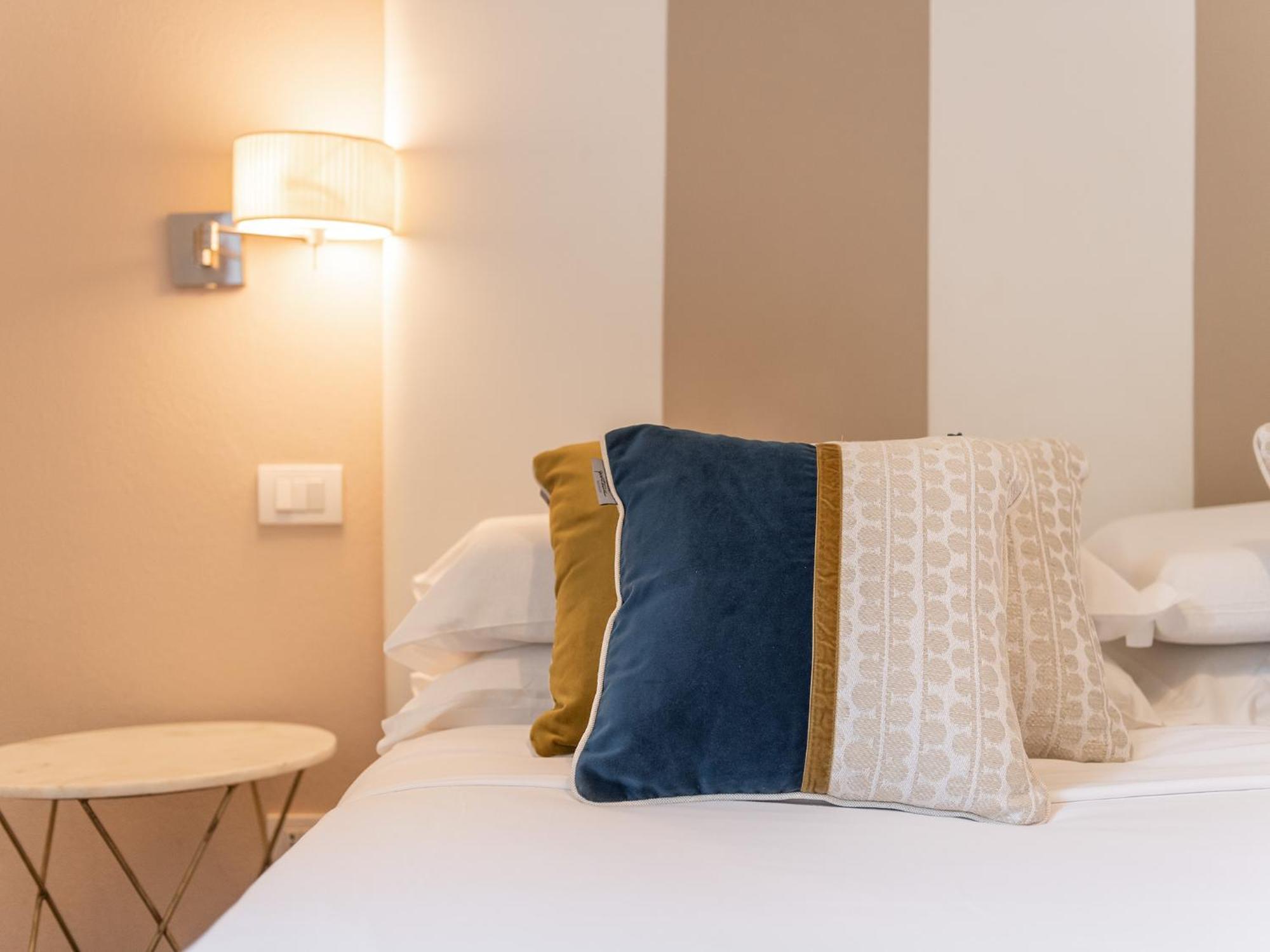 Pley Cagliari Boutique Rooms Экстерьер фото