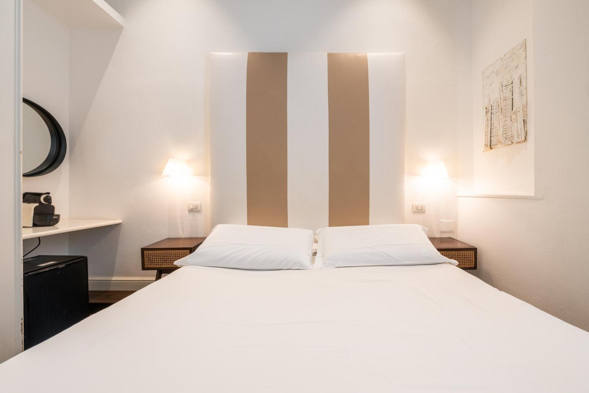 Pley Cagliari Boutique Rooms Экстерьер фото